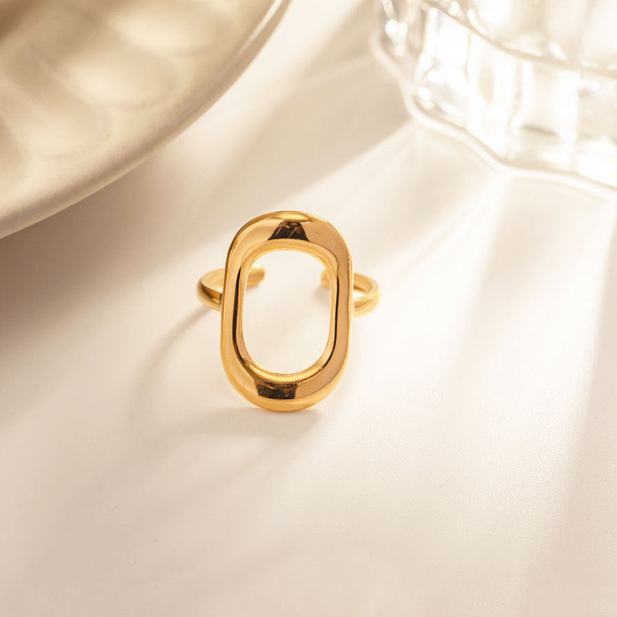 Hollow geometric oval index finger ring